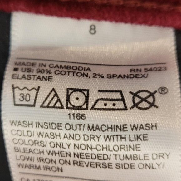 Burgundy Old Navy Velvet Mid-Rise pants #Velvet #skinny - Picture 7 of 7